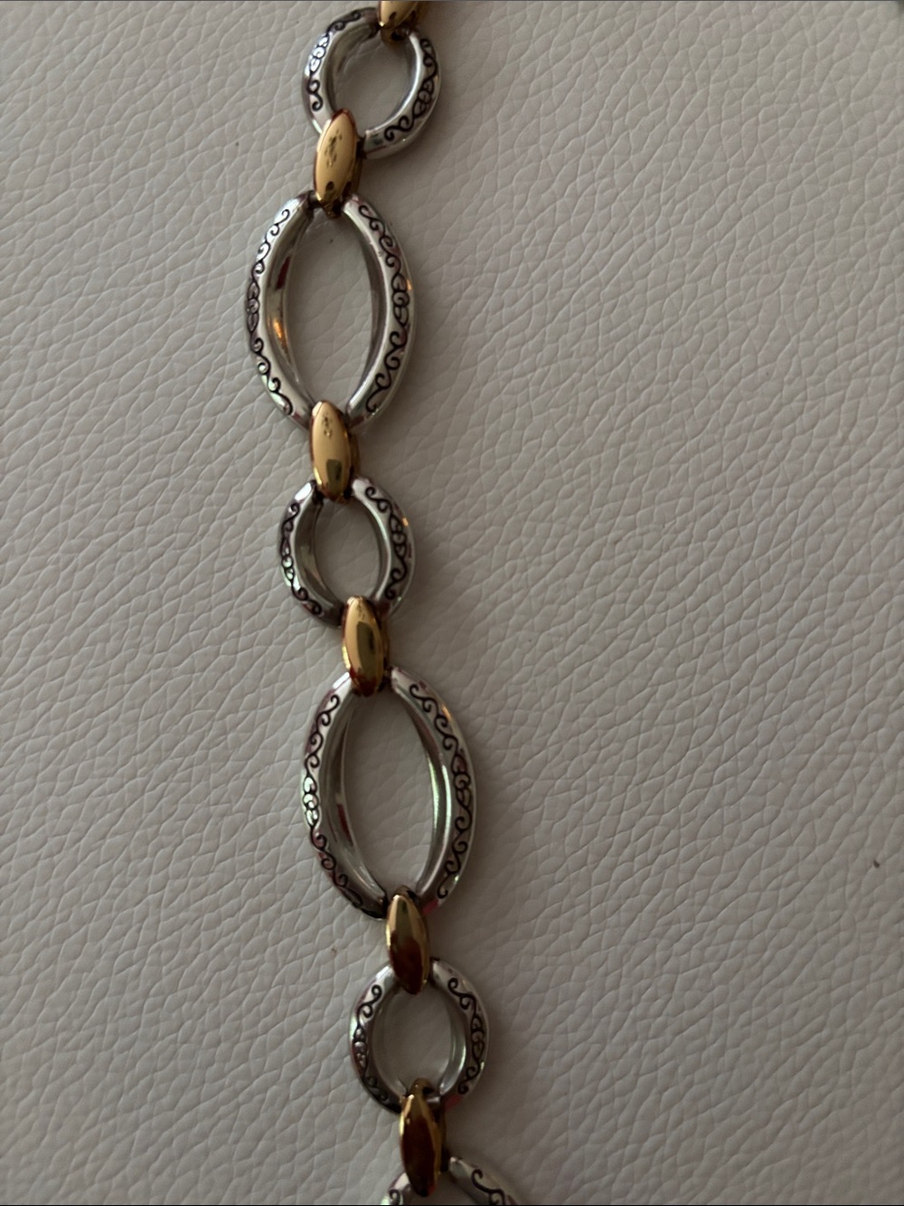 Brighton necklace - Picture 2 of 3
